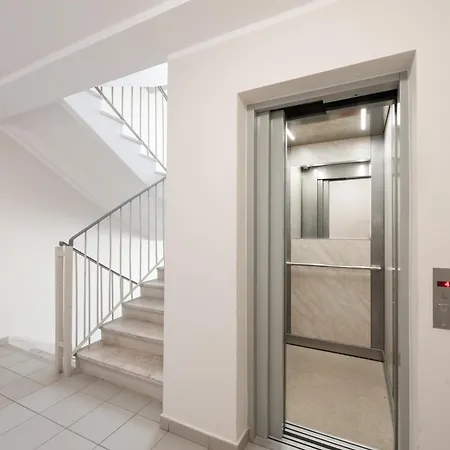 Appartamento Powisle Comfy By Bookinghost *